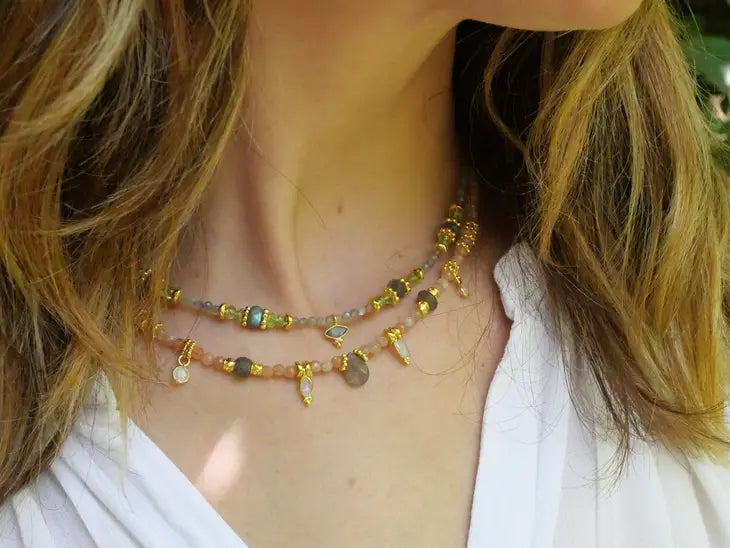Drisana ketting- zonnesteen, labradoriet
