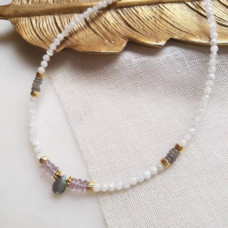 Chanadra Ketting – Labradoriet, Maansteen & rozenkwarts