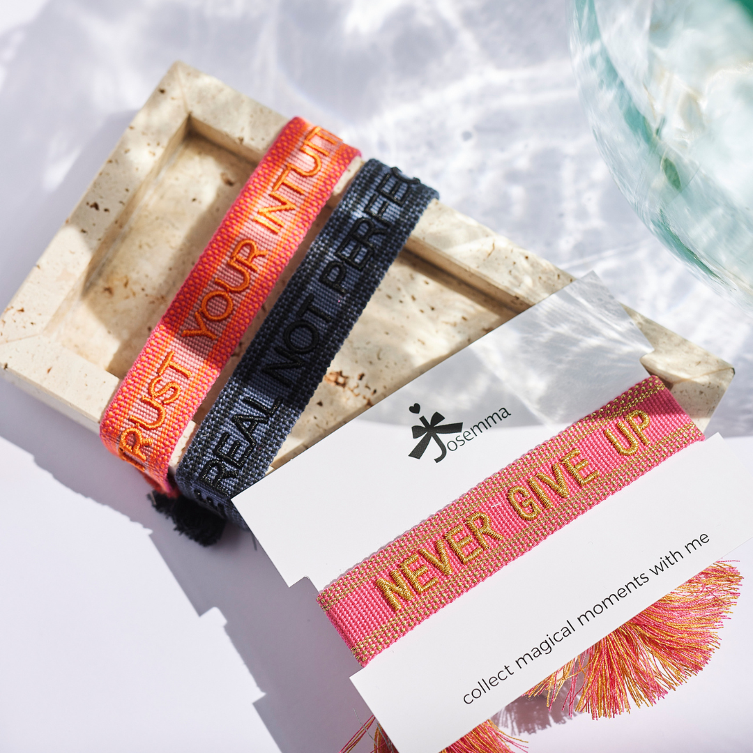Trust Your Intuition Statement-armband