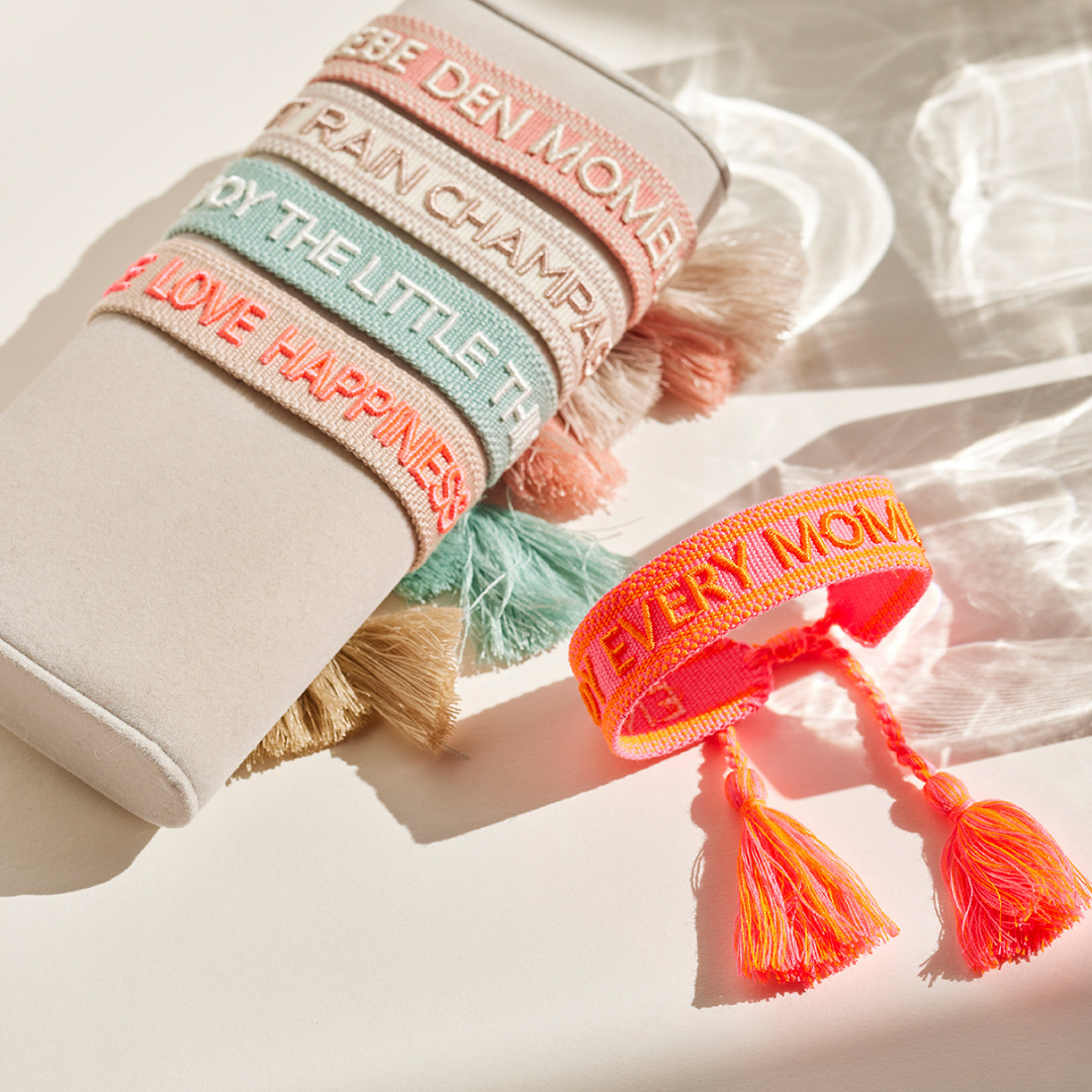 Geniet van elk moment statement armband