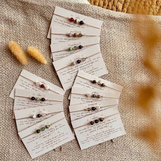 Hele Collectie Edelstenen Armbandjes Sterrenbeelden