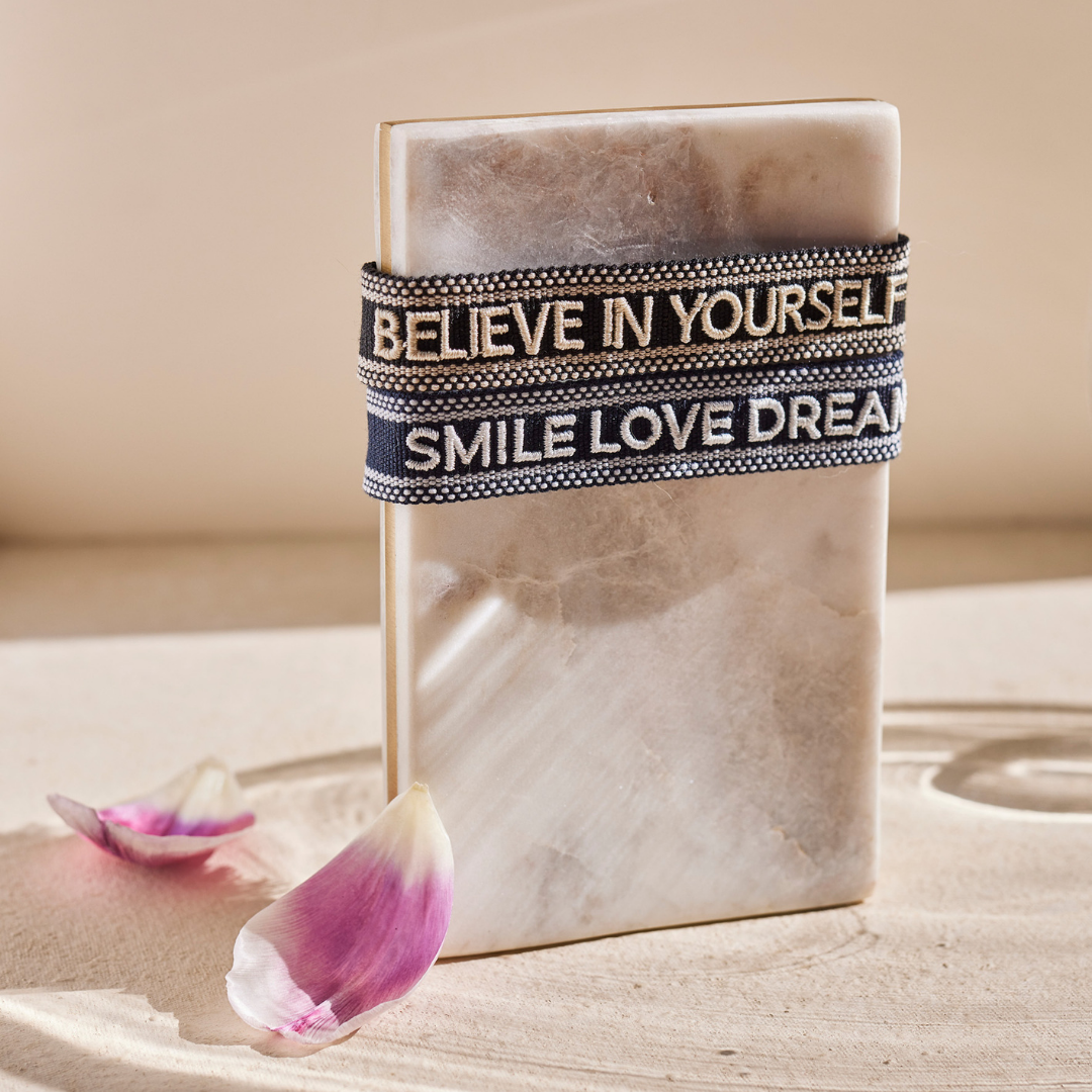 Believe in yourself statement-armband